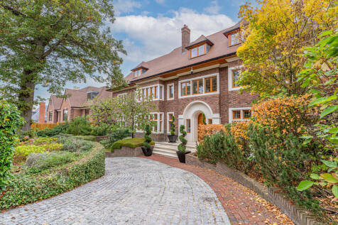 Courtenay Avenue, N6