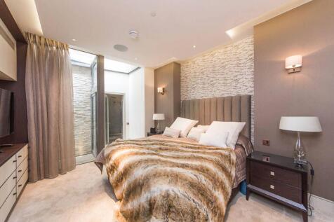 Princes Gate, South Kensington, London, SW7