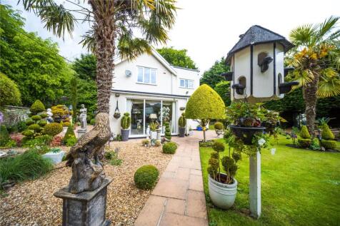 Warden Law Lane, Silksworth, Tyne & Wear, SR3