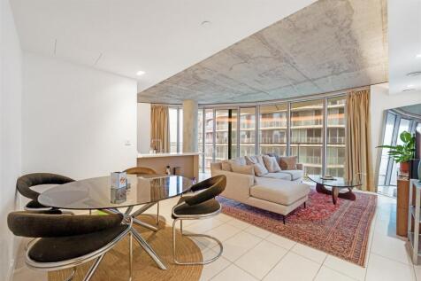 Hoola Apartments, Royal Victoria Dock, E16