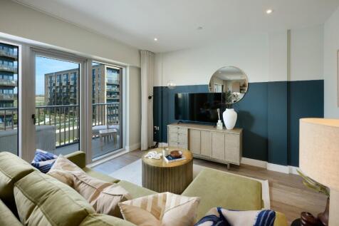 Green Park Village & Bankside Gardens,
50 Flagstaff Road,
Reading,
RG2 6BU