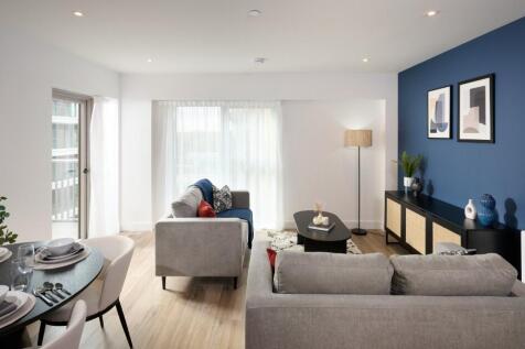 Green Park Village & Bankside Gardens,
50 Flagstaff Road,
Reading,
RG2 6BU