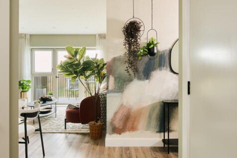 Green Park Village & Bankside Gardens,
50 Flagstaff Road,
Reading,
RG2 6BU